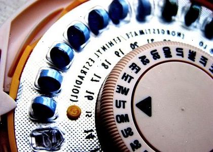 Hoe te geboortebeperking te kiezen terwijl borstvoeding. Aandacht besteed aan niet-hormonale anticonceptie.